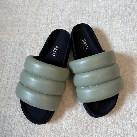 ROAM Shoes - ROAM Olive Slide Sandals